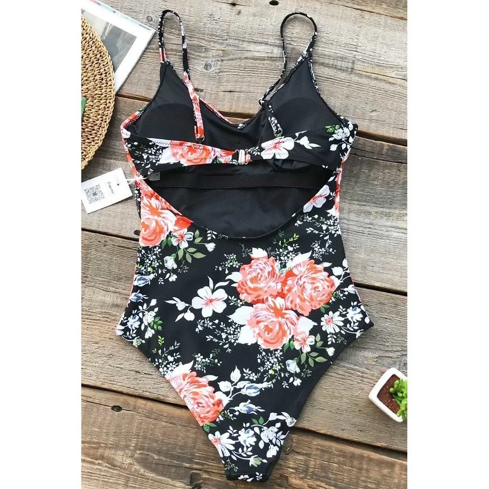 CUPSHE‎ Hidden Fragrance Floral One-Piece Swimsuit | NWT – SIZE M